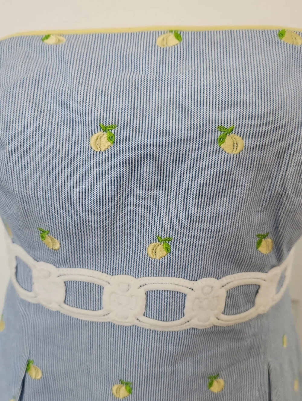 Lilly Pulitzer Strapless Lemon Pinstripe Dress Rare! 8 - Picture 2 of 3